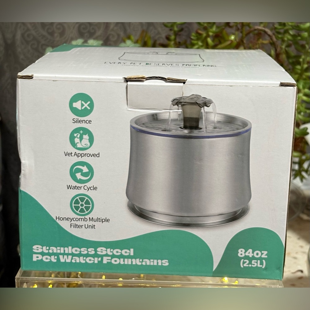 NEW Stainless Steel Pet Water Dispenser
🐈 🐕 - Picture 14 of 16